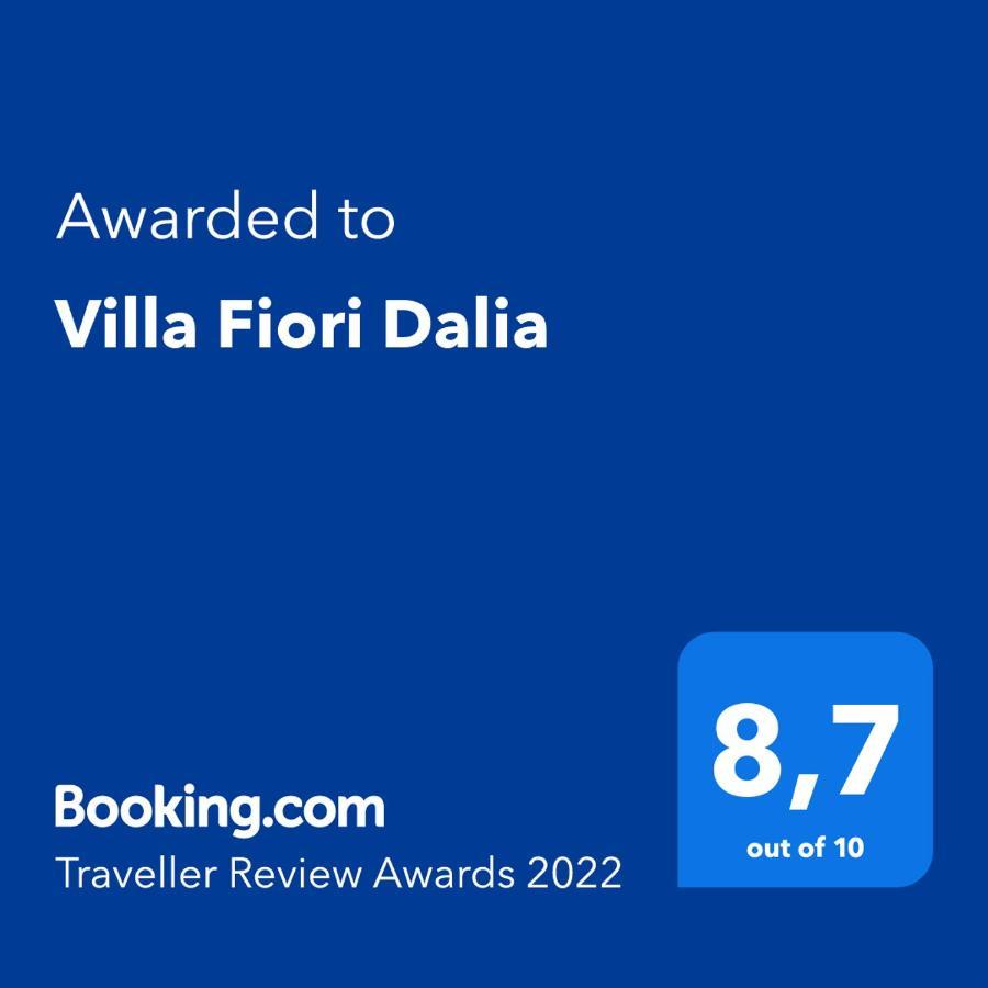 Villa Fiori Dalia Lido di Pomposa Buitenkant foto