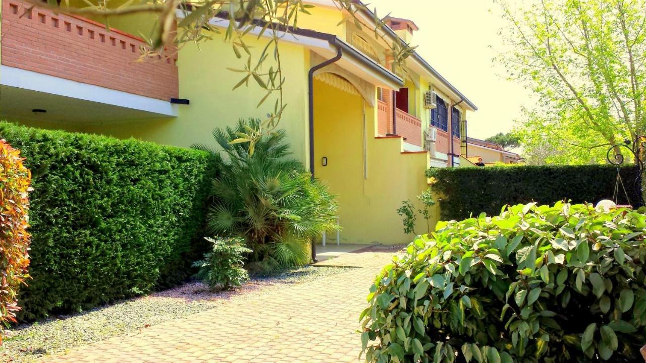 Villa Fiori Dalia Lido di Pomposa Buitenkant foto